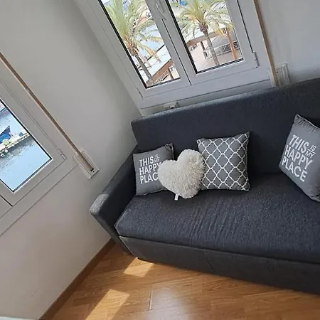 Apartment Port 4 *